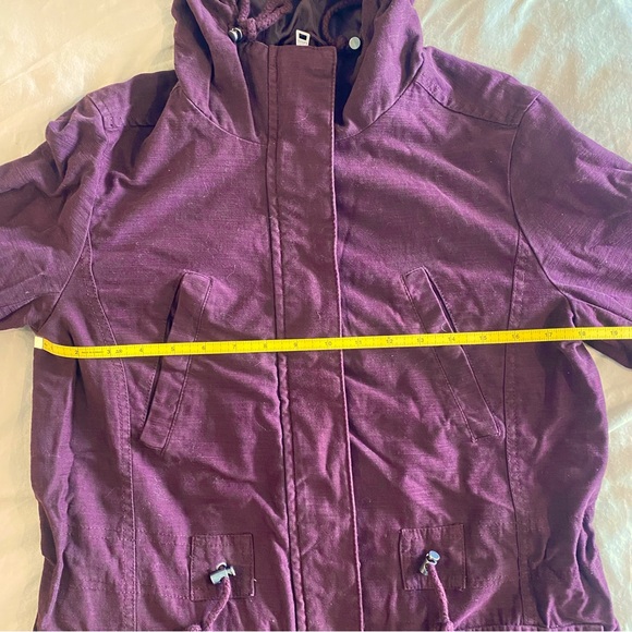 Levi's Women's Cotton Hooded Anorak Jacket - Picture 11 of 11